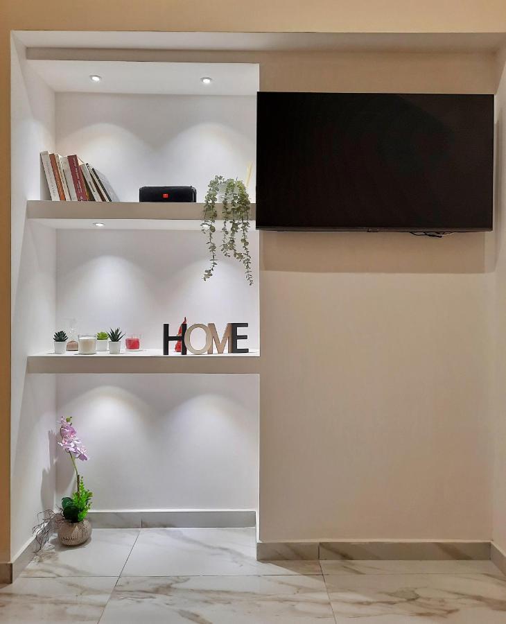 Re Ferdinando Apartment Napoli Bagian luar foto