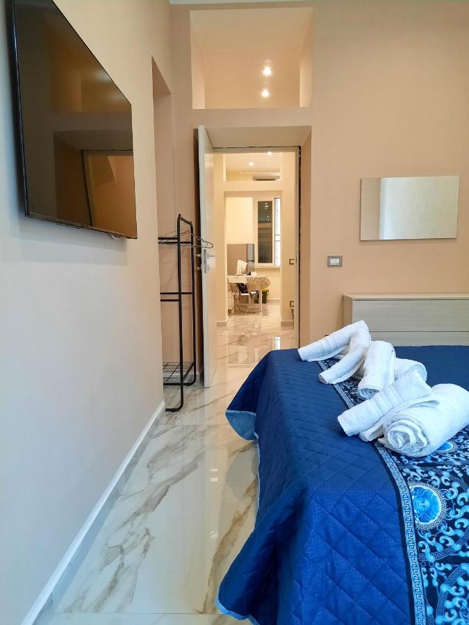 Re Ferdinando Apartment Napoli Bagian luar foto