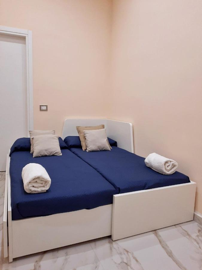 Re Ferdinando Apartment Napoli Bagian luar foto