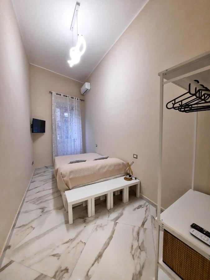 Re Ferdinando Apartment Napoli Bagian luar foto