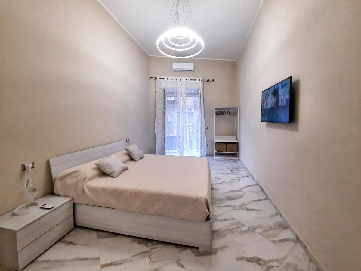 Re Ferdinando Apartment Napoli Bagian luar foto