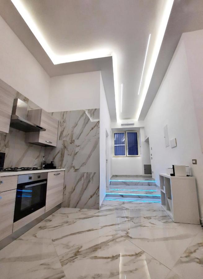 Re Ferdinando Apartment Napoli Bagian luar foto